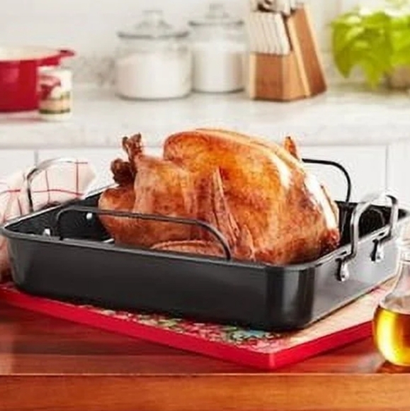 ❤️ New Pioneer Woman Timeless Non-Stick Roaster with Wire Rack - Picture 1 of 10